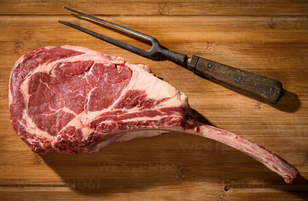 Tomahawk Steak (OP Ribs)